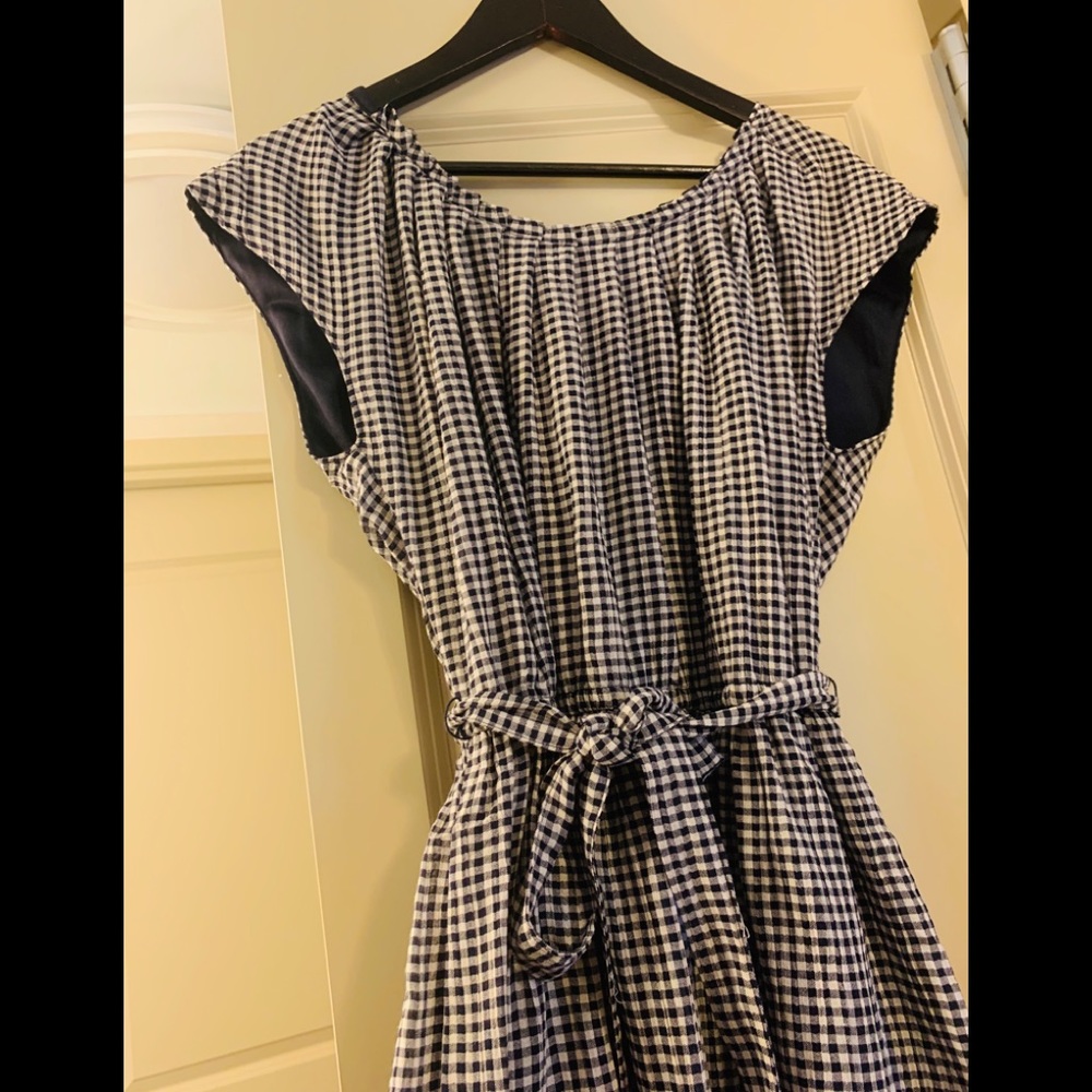 Dress - Picture 2 of 4